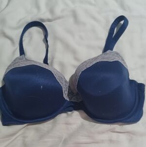Victoria's Secret Navy Blue Lace Bra